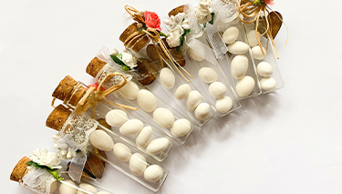 christening_bonbon_Desktop Article Pages 375x213px